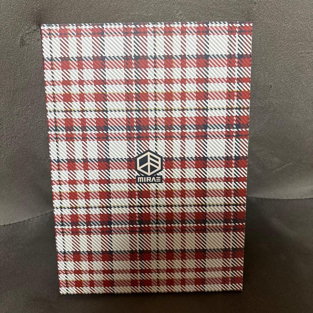 [USED] MIRAE MARVELOUS Autographed Album