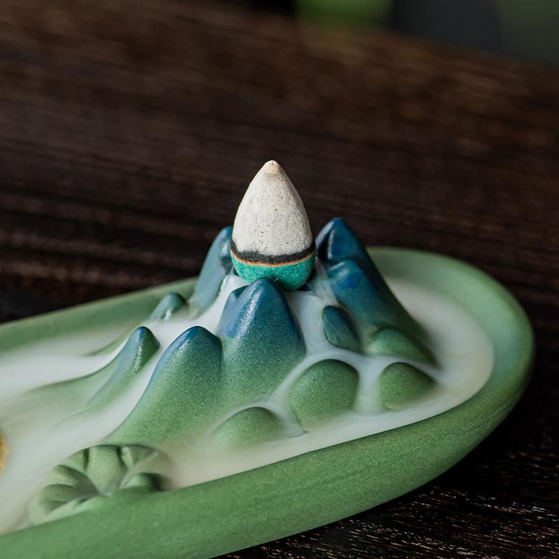 Creative Thousand Miles Landscape Incense Burner Ceramic Downward Flowing Smoke Ox Design for Home Tea Ceremony Decor Gift