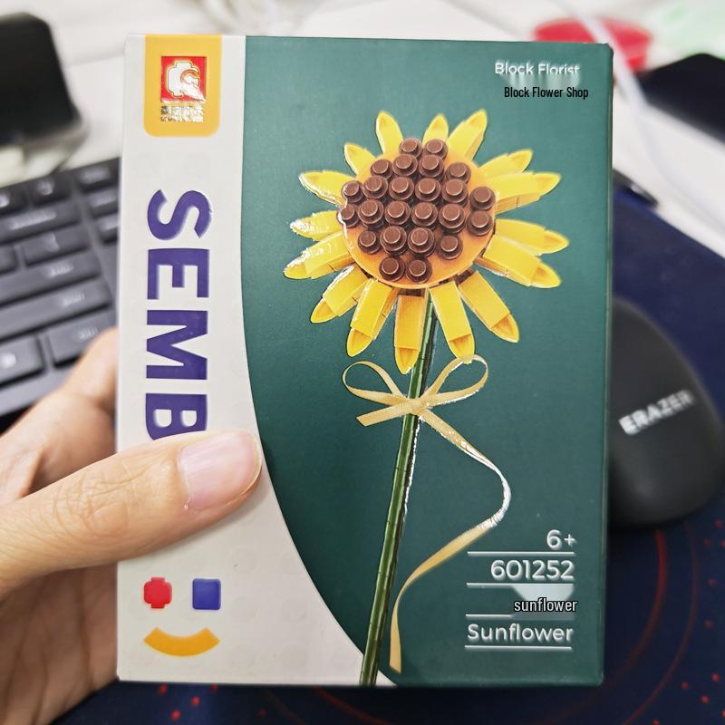 LEGO-Compatible Sunflower Bouquet Building Set - Creative Educational Birthday Gift for Boyfriend or Girlfriend.