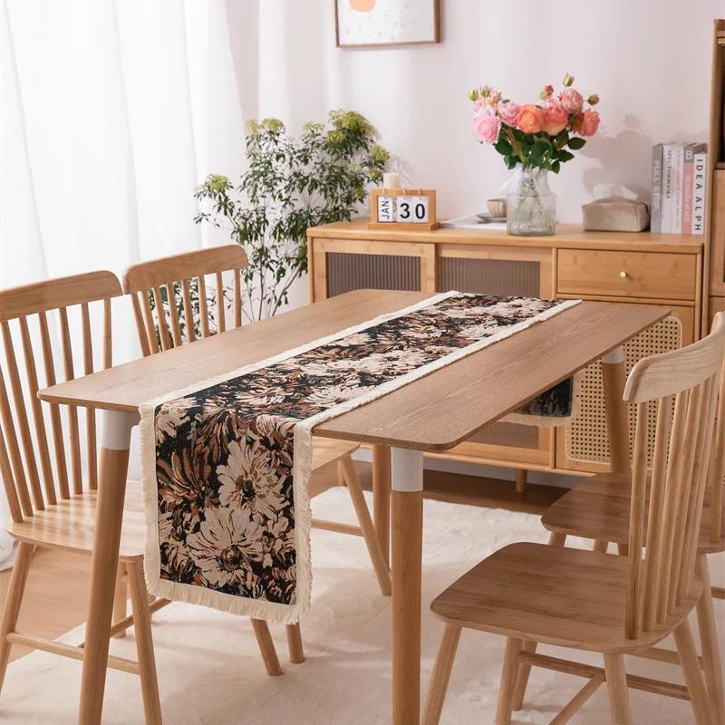 Table Linen Yarn Dyed Tablecloth Jacquard Oil Painting with Small Daisy Fringe Table Flag Placemat Entrance Cabinet Cover