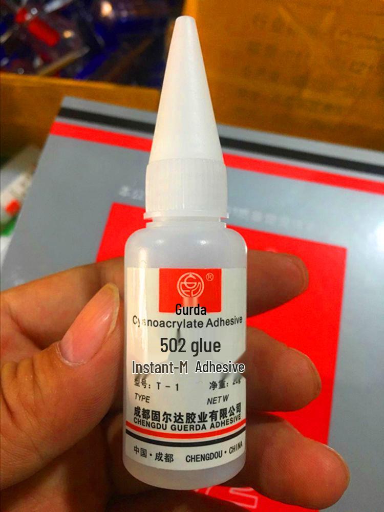 

Gurdar Round Bottle Paper Box 502 Super Glue, 20g