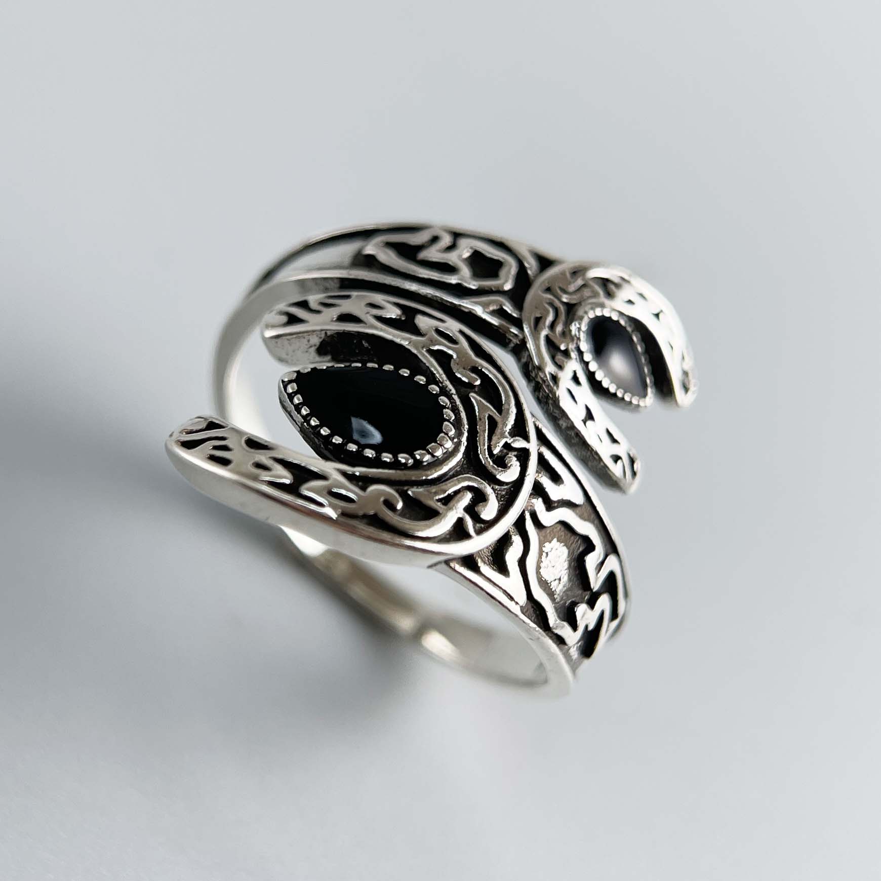 

925 Sterling Silver Rings for Women Couple Minimalist Handmade Retro Black Stone Ring Fine Jewelry Gift Prevent Allergy resizable