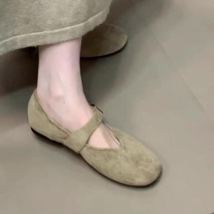 Flat Shoes Women's 2025 New Autumn Skirt Mary Jane Single Shoes Flat Grandma Shoes One Pedal Doudou Shoes