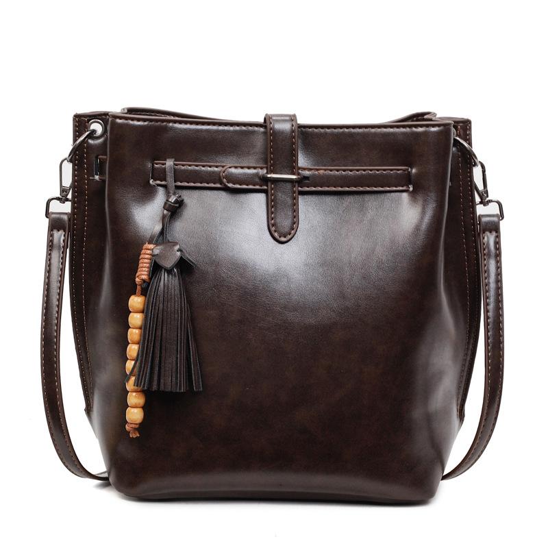 

Женская сумка кроссбоди на одно плечо большой вместимости, ретро, повседневная и универсальная сумка-тоут для通勤 кофейный