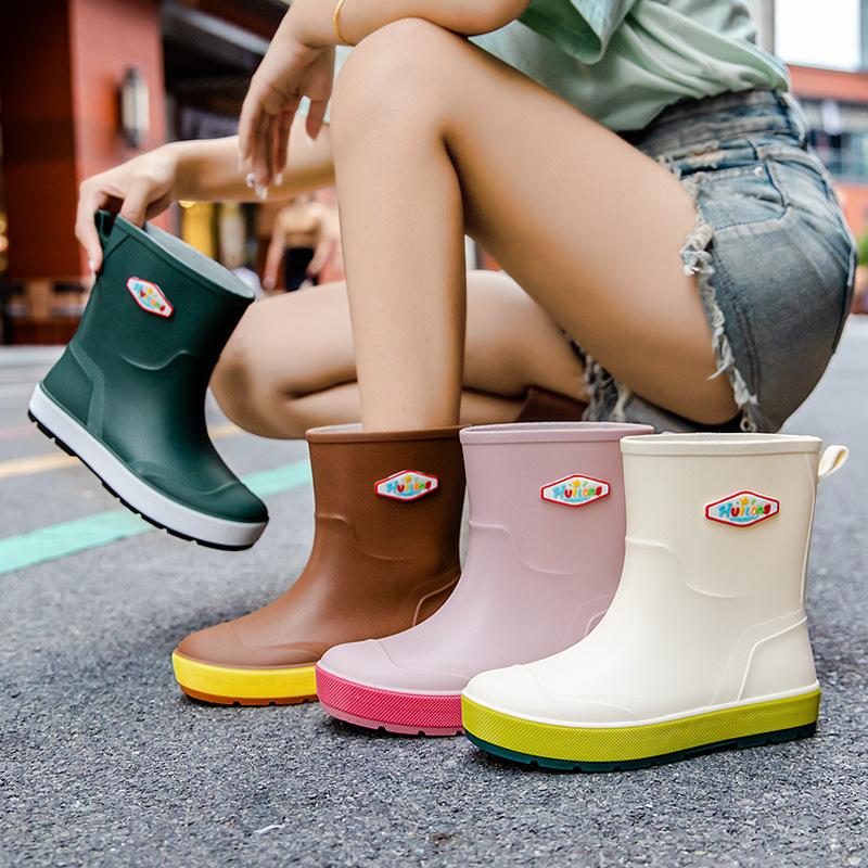 Fashion rain shoes women's trend short tube water shoes four seasons outside work shoes car wash low tube waterproof non-slip rubber shoes rain boots