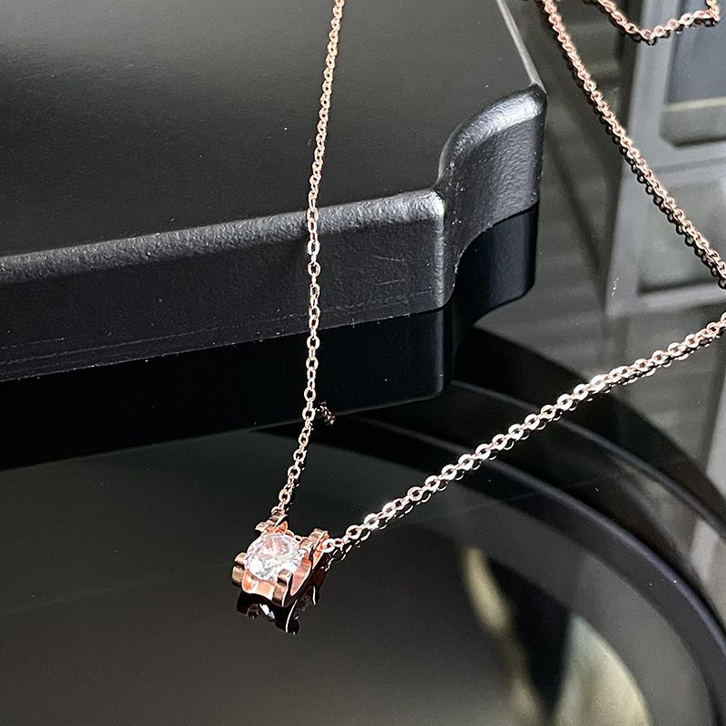 Niutoujiao Rose Gold Necklace Light Luxury Zircon Temperament Casual Niche High-End Clavicle Chain Female Tide