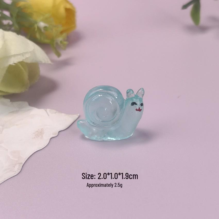 Luminous Cartoon Snail Mini Car Ornament with Moss and Resin for DIY Micro Landscapes