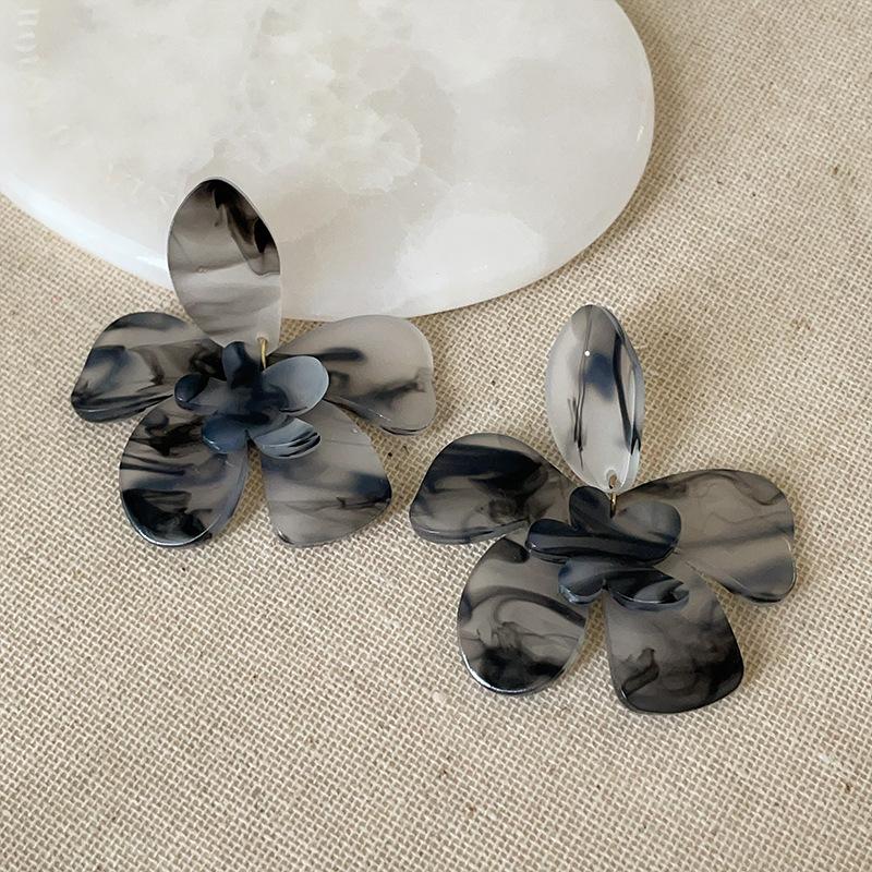 Super Fairy Ink Big Flower Stud Earrings Female Retro Niche Exaggerated Design Sense Elegant Versatile Earrings