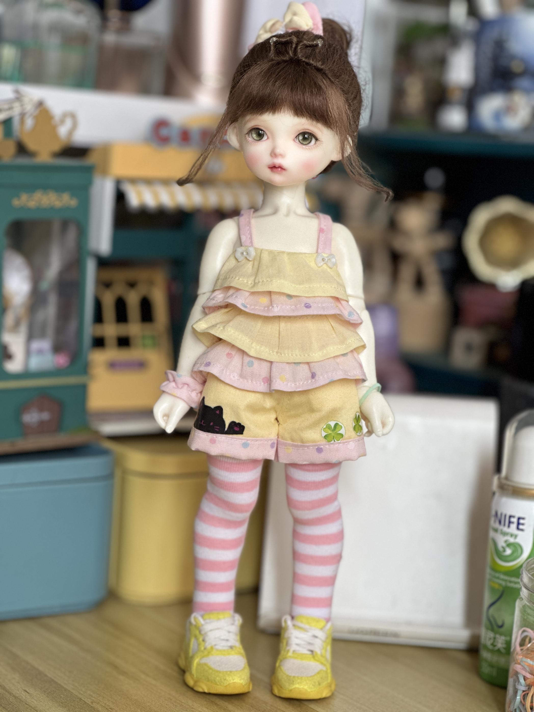 

BJD doll clothes suitable for 1/4 1/5 1/6 size cute doll clothes skirt set doll accessories (4 points) 1-4 size жёлтый
