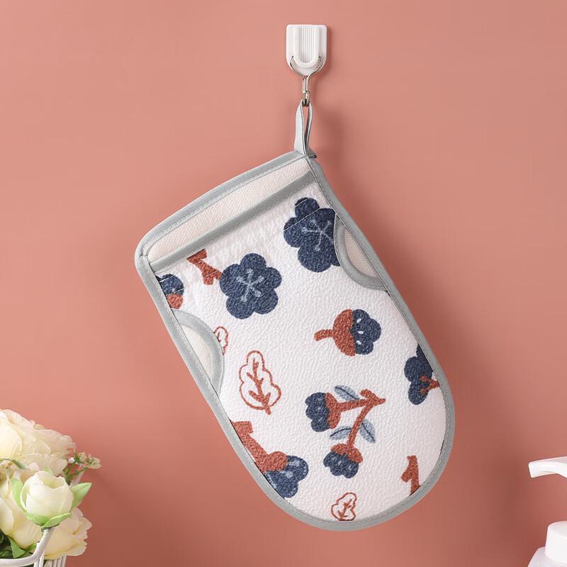 

Dual-Use Bath Sponge & Scrub Towel