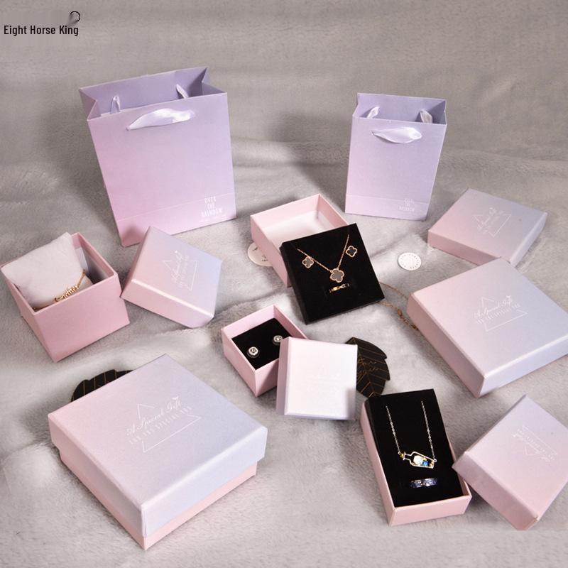 

Градиентная коробка из крышки и основания из бумаги для подарочной упаковки кольца/ожерелья/ювелирных изделий/губной помады 8.5*8.5*3.5 cm