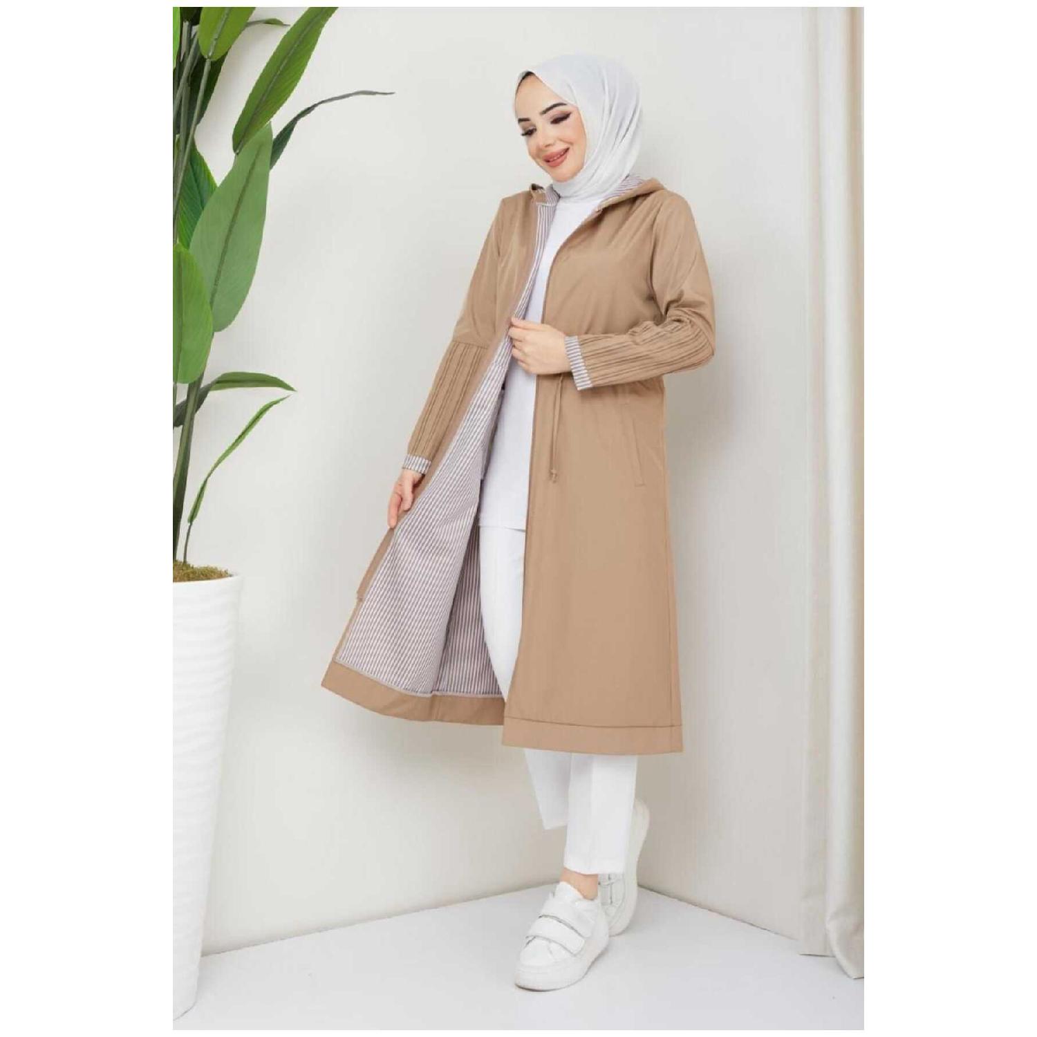 

Тренч с капюшоном