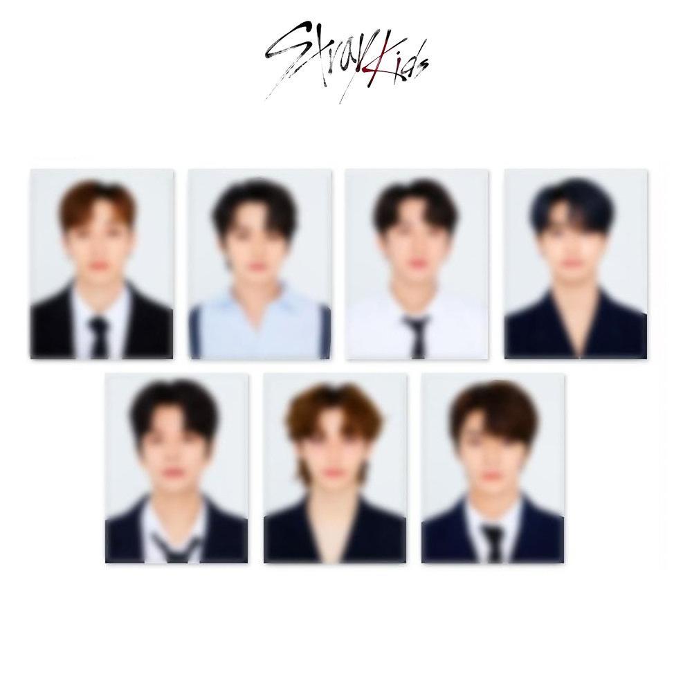 Buy Stray Kids ID Photo CLIO Joint ID PHOTO One Inch Photo