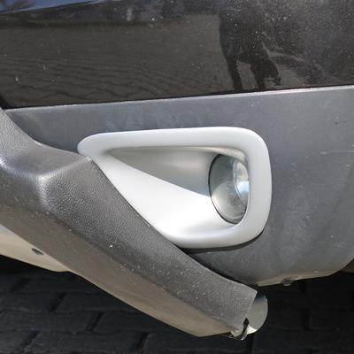 Abdeckungen für Nebelscheinwerfer (2 Stück, ABS) für Dacia Duster 2008-2018