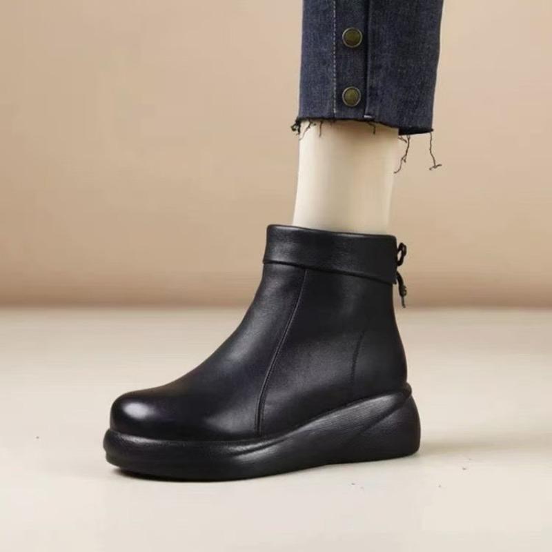 Autumn and Winter Velvet Short Boots Thick-soled Side Zipper Round Head Winter Boots Short Flat-bottomed Fashion Boots