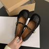 Zhike~ Round Head Shallow Mouth Single Shoes Girl 2025 Spring Korean Version Retro Fairy Casual Doudou Shoes Mary Jane Shoes