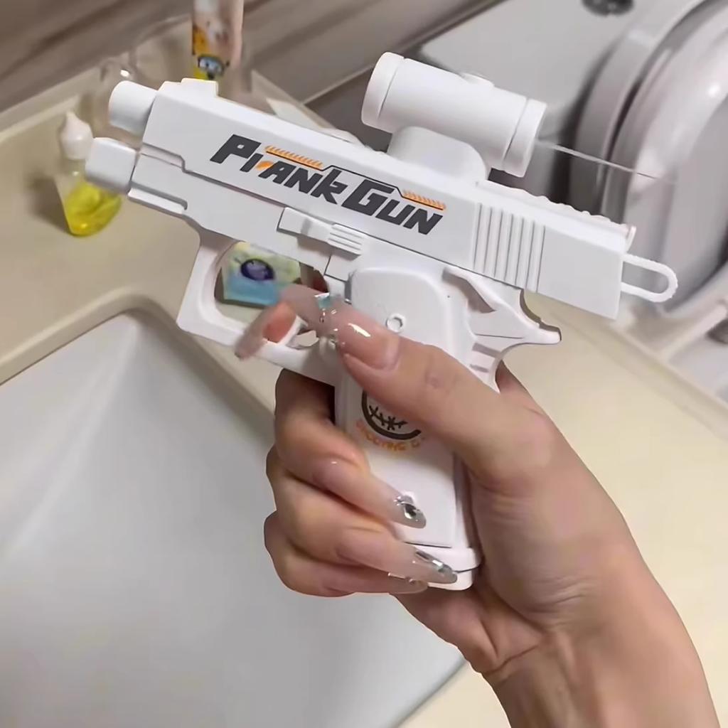 Double headed water gun prank water spray toy, funny water gun prank prank, creative prank artifact
