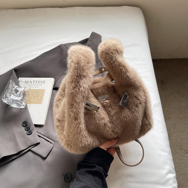 New fashionable plush women's bag cute casual solid color bag student small bag women's messenger daily bag