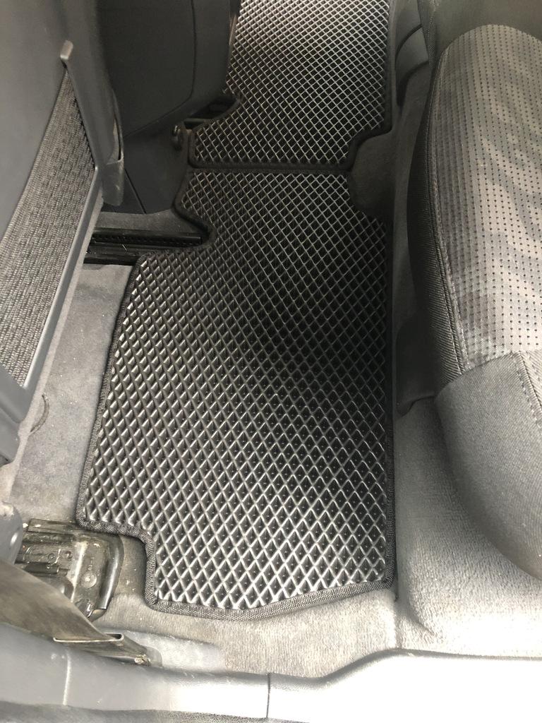 EVA rohože (Černá) pro Peugeot 3008 2008-2016