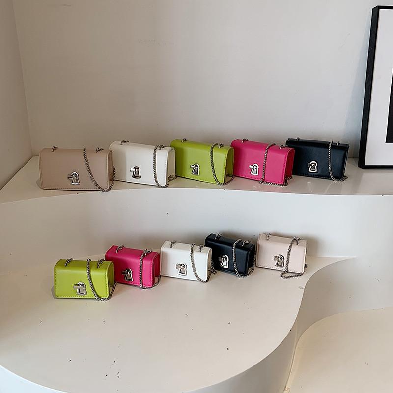 Modern Chain Shoulder Bag For Girls With Pu Material And Lightweight Design For Daily Use