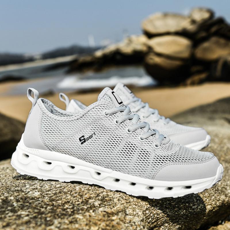 Summer Men's Casual Sports Shoes Outdoor Mesh Breathable Casual Travel Shoes