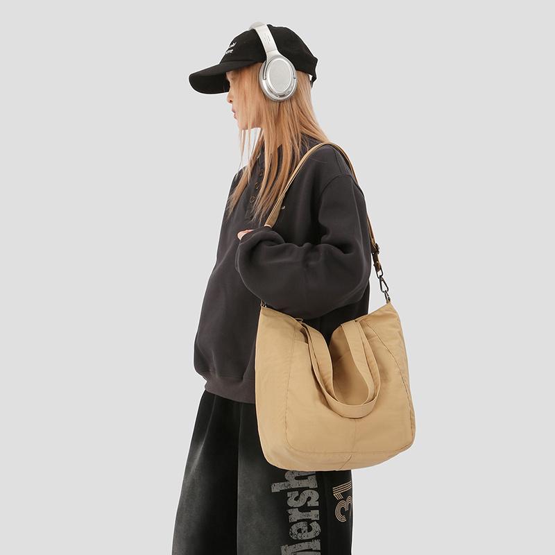 Large Capacity Handbag Women's Solid Color Shoulder Bag