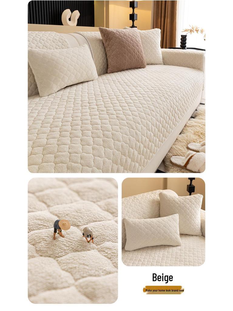 Vysoce kvalitní plyšový polštář na pohovku z mléčného sametu – Novinka Podzim/Zima 2025, Protiskluzový design