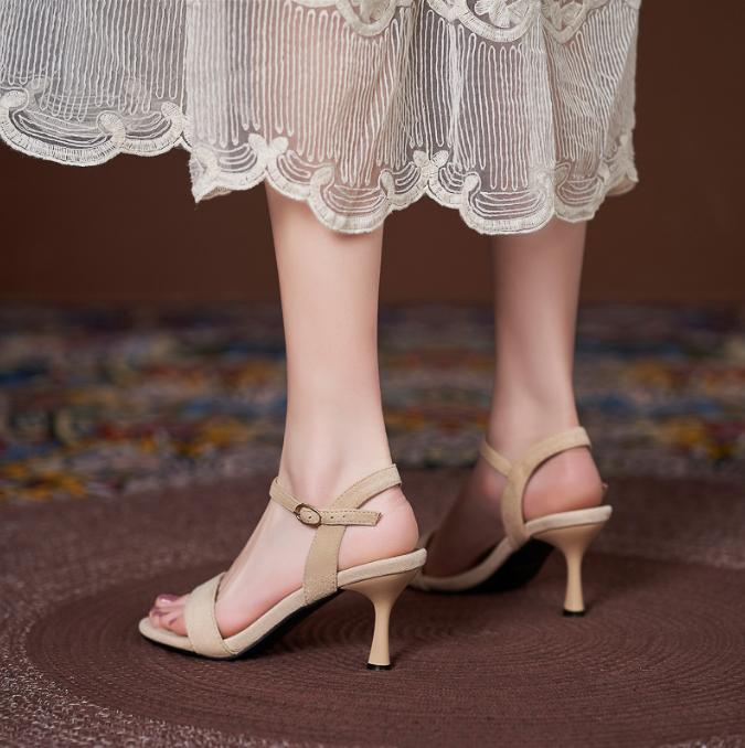 New Sexy Elegant Banquet Party High Heels Summer Solid Color Simple Fashion Buckle Comfort Dress Sandals Shoes for Women 31-44