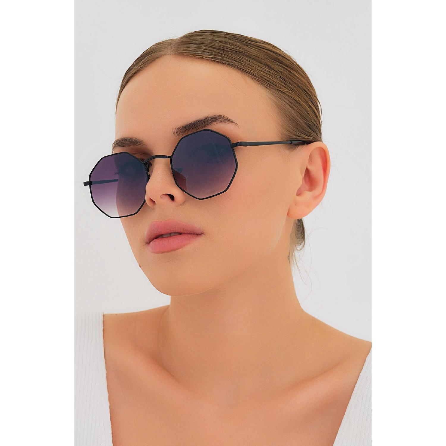 

Солнцезащитные очки унисекс