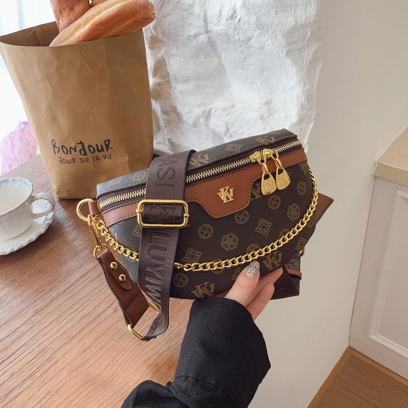 2025 Women's Versatile Chest Bag: Trendy Color Block Crossbody with Chain