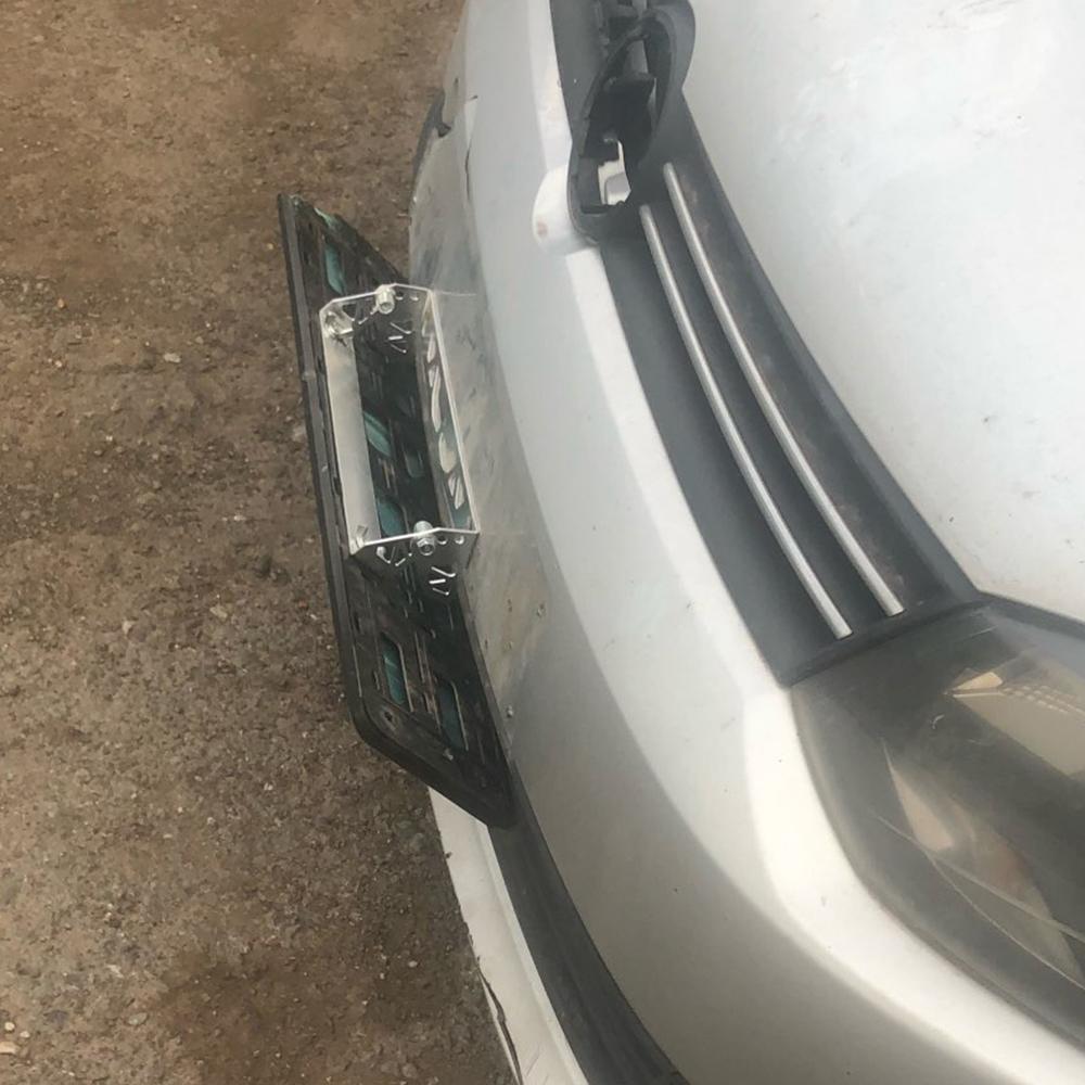 Universal Aluminium Auto Verstellbarer Drehbarer Auto Kennzeichenhalter Solide Kennzeichenrahmen Rahmen für Autonummer