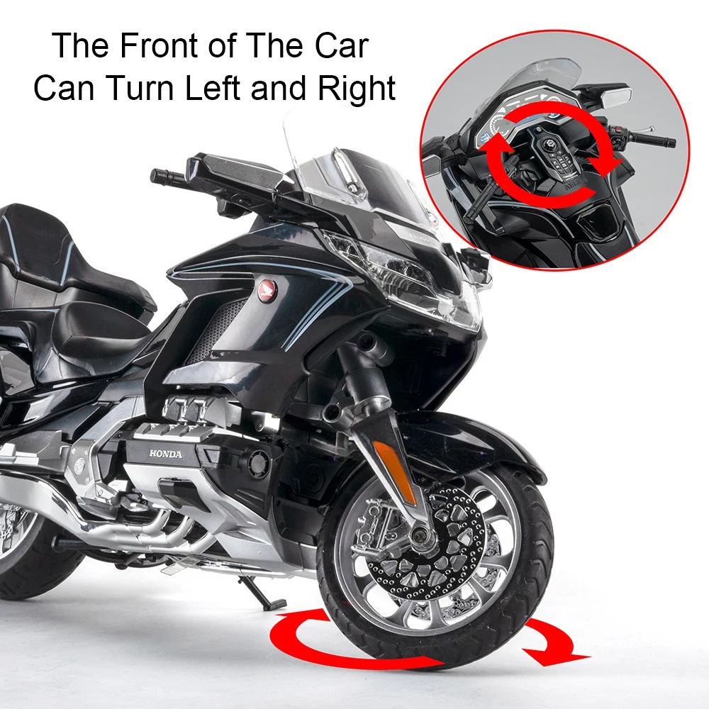 1/11 Scale Motorcycle Honda Gold Wing  GL800 2021 Model Toys Alloy Diecast Sound Light Shock Absorption Simulation Motorbikes Presents