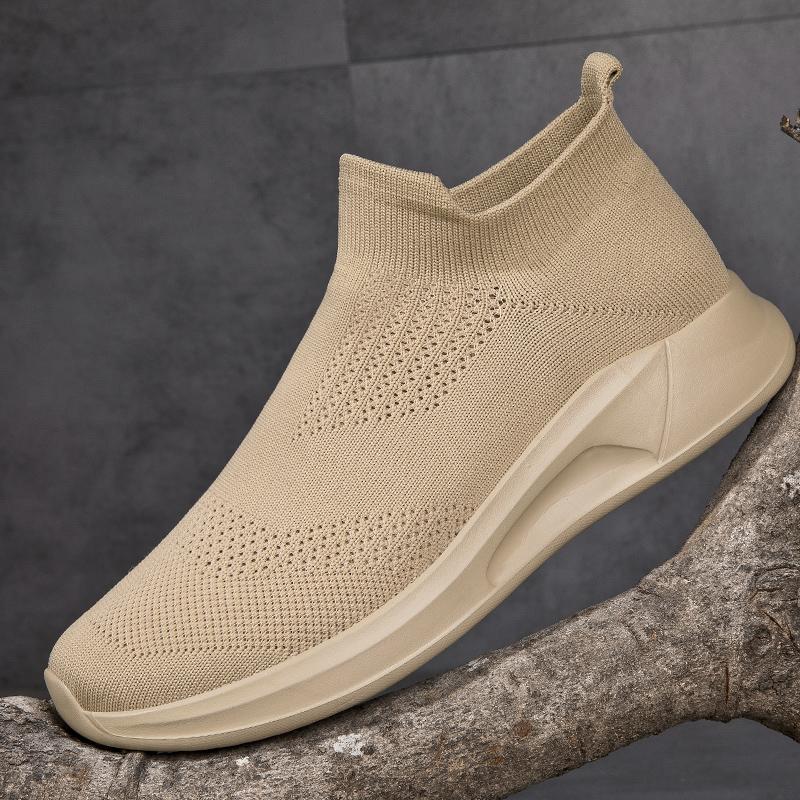 Fashion New Lightweight Mens Casual Shoes Outdoor Anti-slip Men's Walking Shoes Breathable Male Mesh Sneakers Summer Vulcanized Footwear