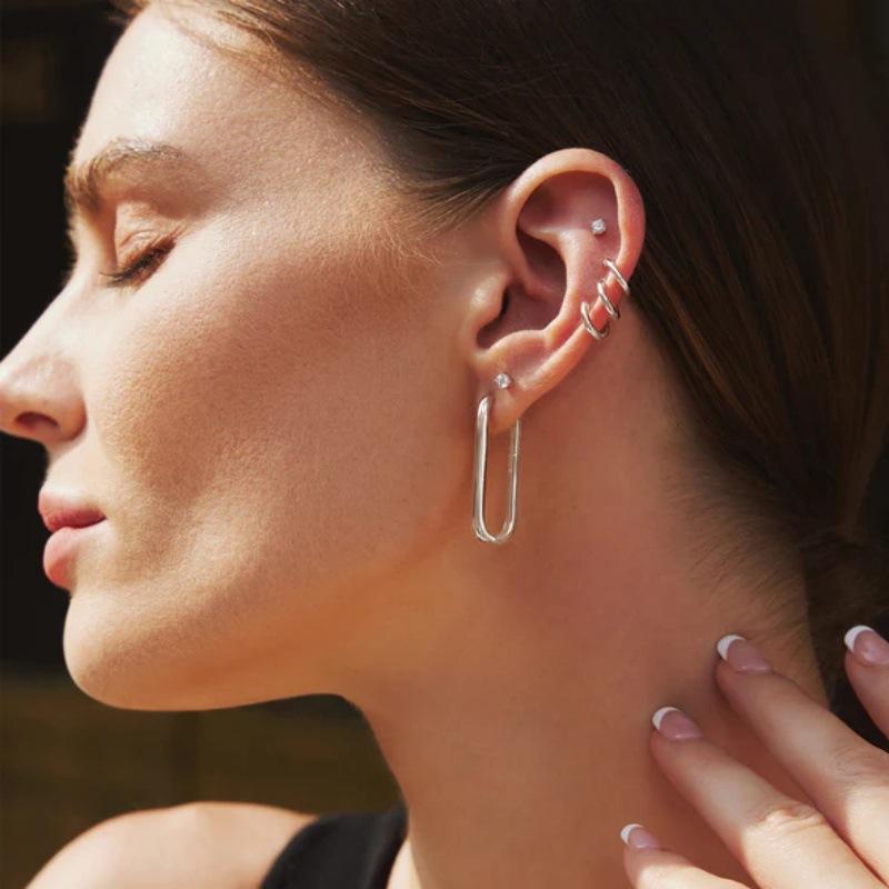 Geometric Oval U-Shaped Ear Buckle Light Luxury Fashion Earrings Simple Temperament Fashion Commuting Must Enter Earrings