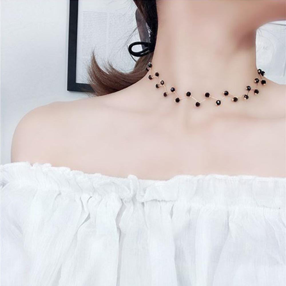 2024 New Arrivals Hot Fashion Black Crystal Necklace Kolye Collier Simple Cross Strand Beaded Chokers Necklaces Women Jewelry