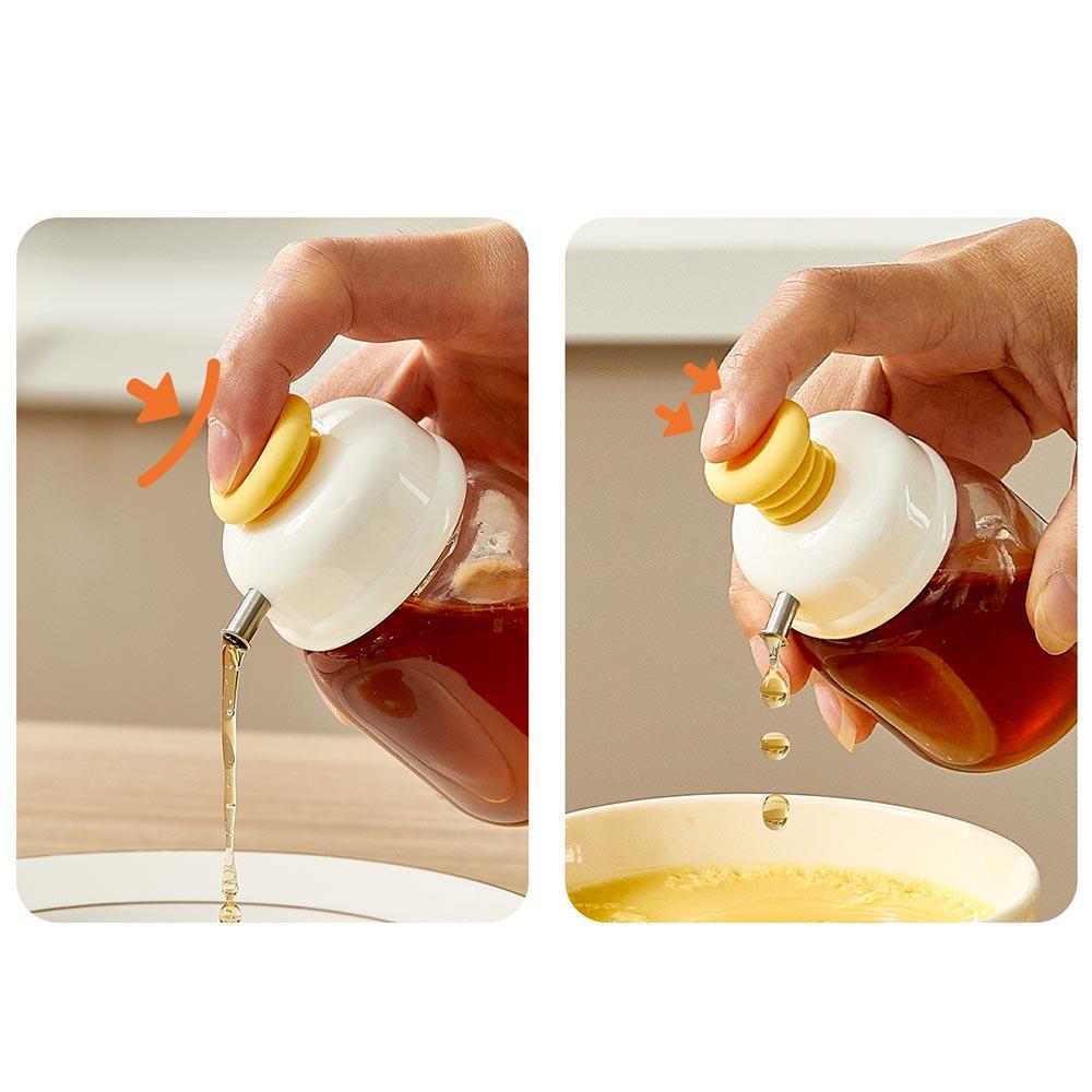 Mini Press-Style Oil Dispenser 100ml Cooking Oil Jar Glass Bottle Press Type Seasoning Storage Bottle Spice Oil Control Bottle