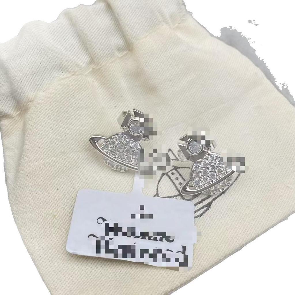 Westwood Stříbrné náušnice pecky: Módní niche design pro elegantní vzhled