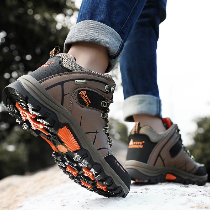  Men Hiking Shoes Waterproof Leather Shoes Climbing & Fishing Shoes New Popular Outdoor Shoes Men High Top Winter Boots