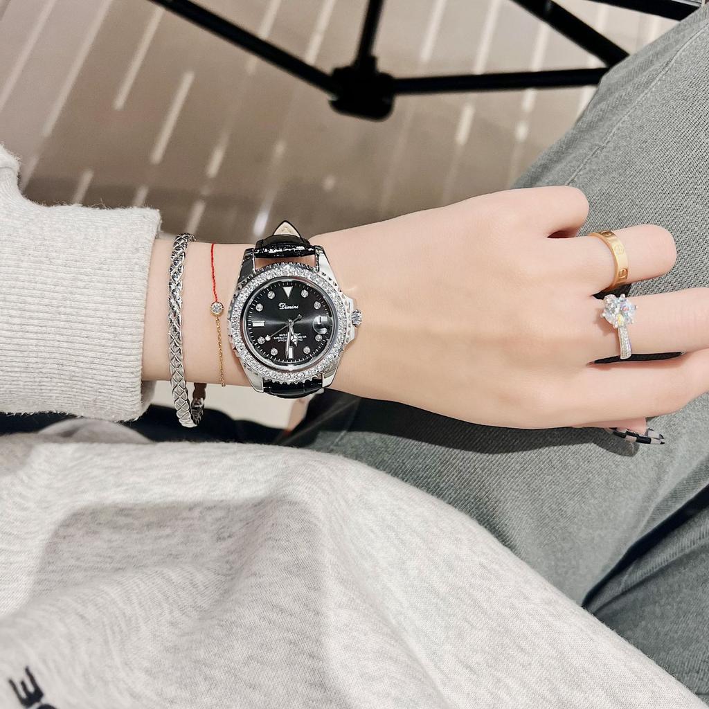 Women's New Green Leather Watch Strap Diamond Ladies Watch Trendy Small Green Watch Steel Strap