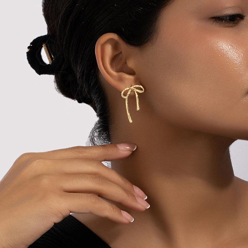 Versatile High-End Bow Design Earrings for Women - Elegant Luxury Fashion Studs