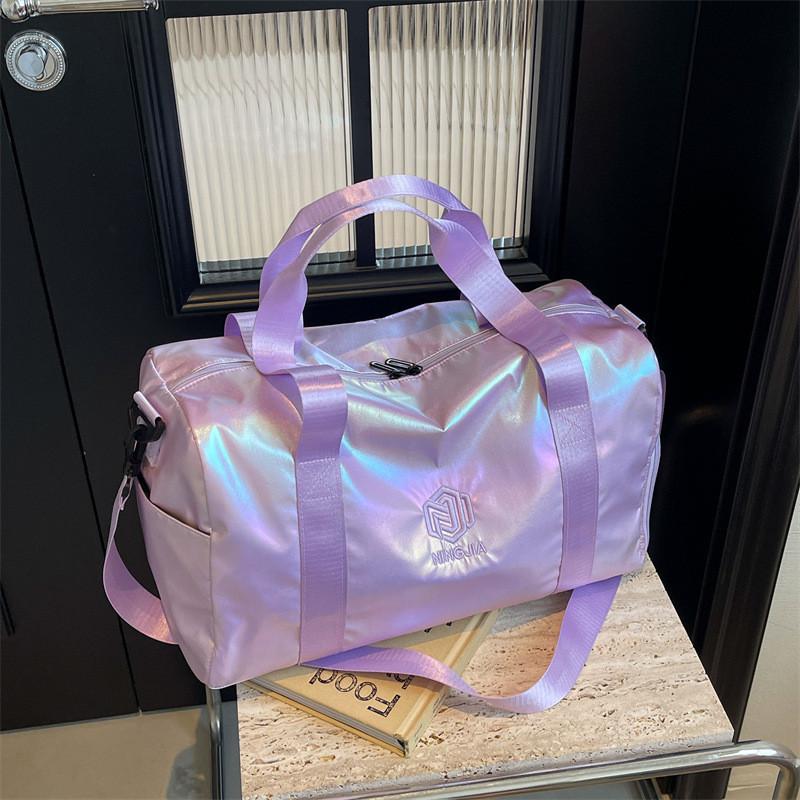 

Versatile Travel Handbag For Sports And Gym Large Capacity Shoulder Bag фиолетовый