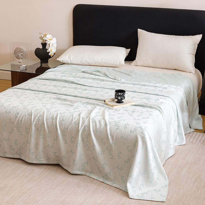 2025 New Bamboo Fiber Thin Cover Blanket, Simple Summer Air Conditioning Blanket for Single Double Bed