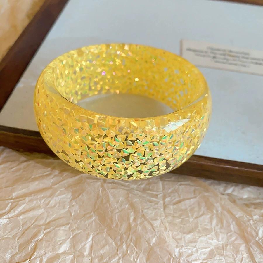 2026 Trendy Dopamine Colored Resin Round Bracelet For Fashion Summer Women Charm Personalized Retro Jewelry Accessories