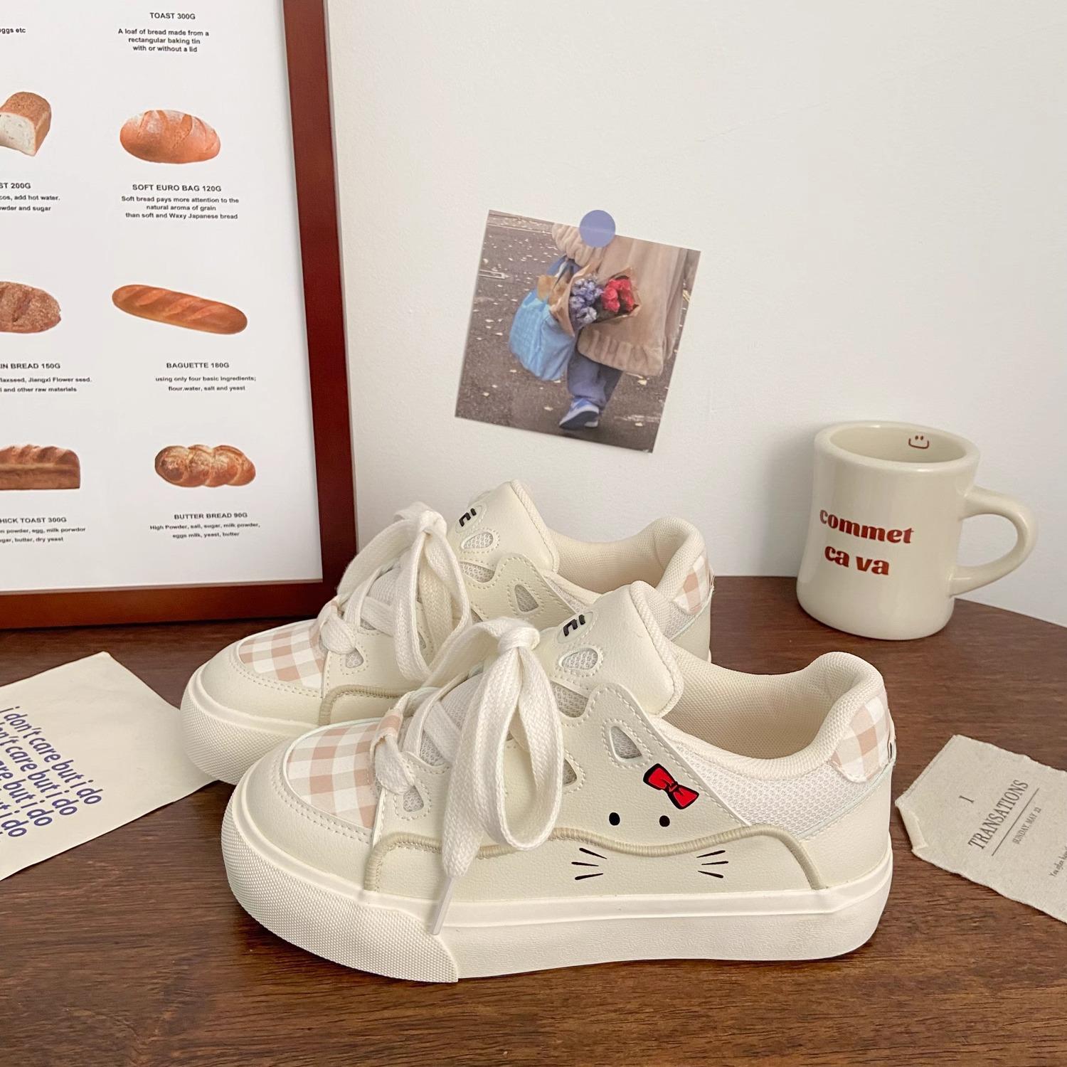 

Розовые туфли на платформе женские мультяшные 2025 весна новая шикарный нишевый дизайн милые студенческие спортивные кеды 40 белый