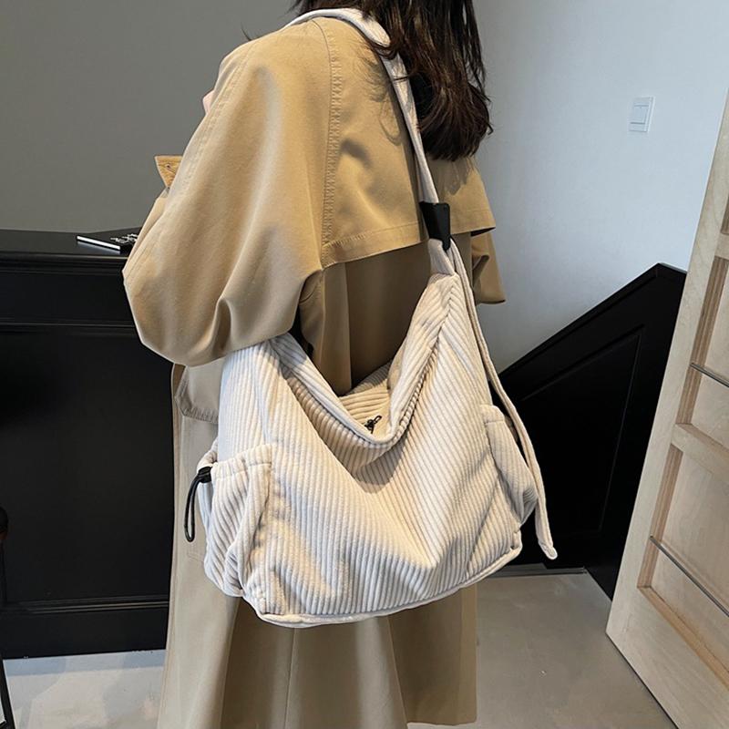 New Fashion Corduroy Women's Large Capacity Shoulder Crossbody Bag Vintage Solid Color Dumpling Hobo Bag for Travel and Daily CLE