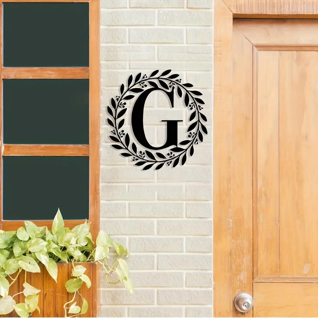 Metal Monogram Letter Wall Decor, Personalized Last Name Sign for Home, Door Hanger Gift for Halloween Christmas New Year
