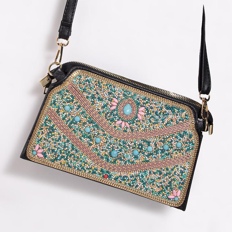 Bohemian Shell Shape Purse With Flower Embellishments For Daily Wear
