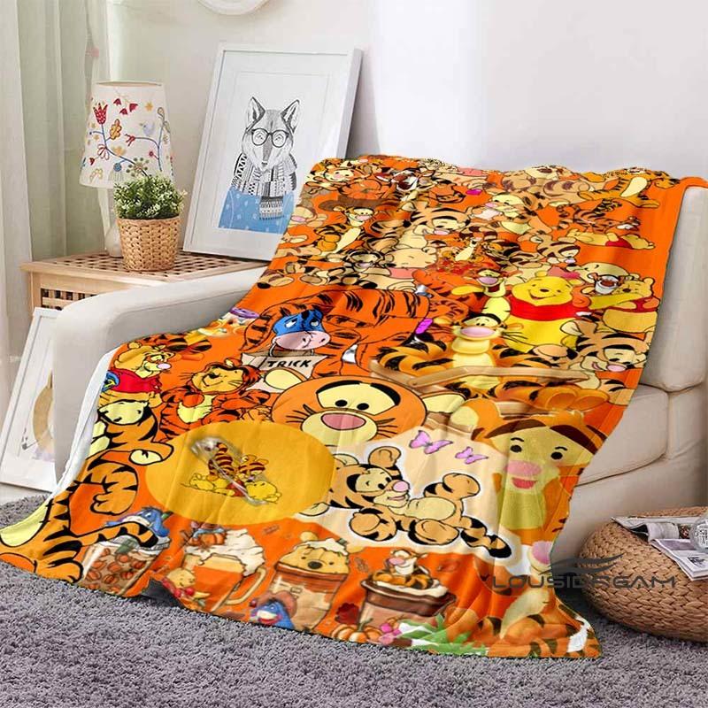 DIY Personalized Name Blanket, Pooh Bear Theme, Soft and Comfortable, Suitable for All Seasons, A Special Gift.