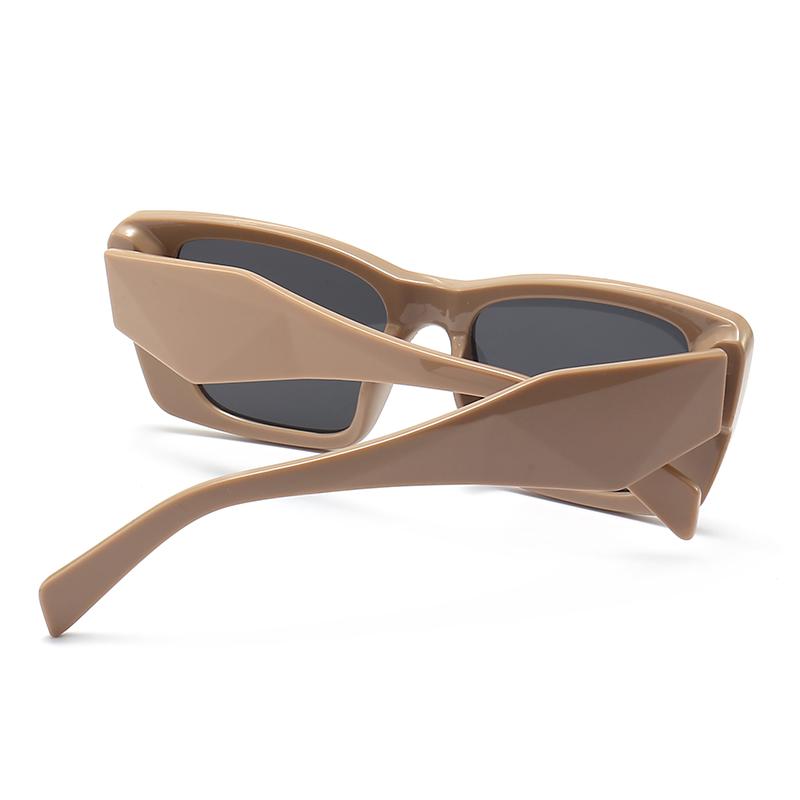 New European American Fashion Small Frame Sunglasses Women Trendy Stylish UV Protection Lightweight