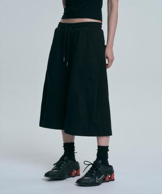 MOO Dart Sweat Bermuda Shorts - Black